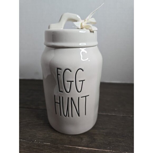 NWT Rae Dunn Artisan Egg Hunt Easter Canister 2021 Magenta Spring Farmhouse - Picture 1 of 13